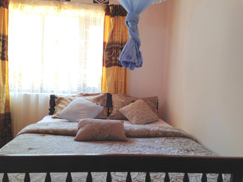 Eeshani Guest Inn Элла Экстерьер фото
