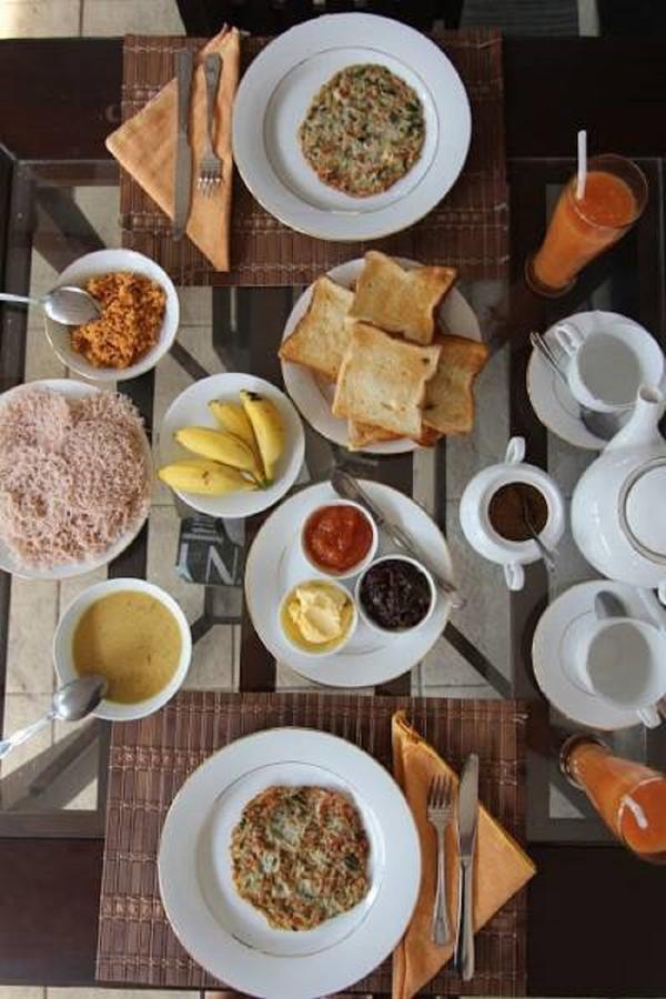 Eeshani Guest Inn Элла Экстерьер фото